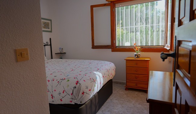 Begagnad - Villa - Torrevieja - Urbanización San Luis