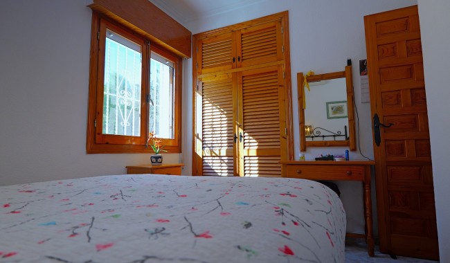 Begagnad - Villa - Torrevieja - Urbanización San Luis