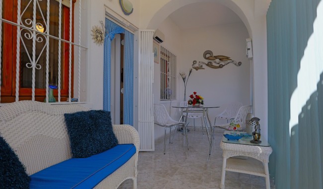 Begagnad - Villa - Torrevieja - Urbanización San Luis