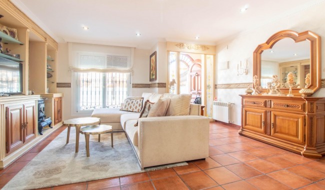 Begagnad - Radhus - Orihuela - La Zenia