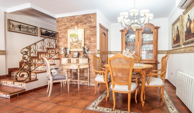 Begagnad - Radhus - Orihuela - La Zenia