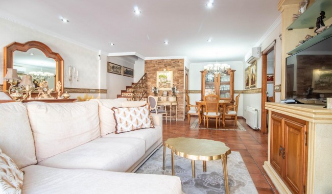 Begagnad - Radhus - Orihuela - La Zenia