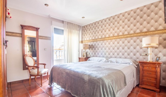 Begagnad - Radhus - Orihuela - La Zenia