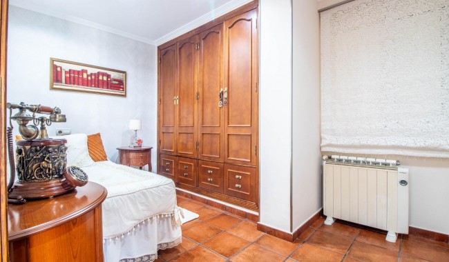 Begagnad - Radhus - Orihuela - La Zenia