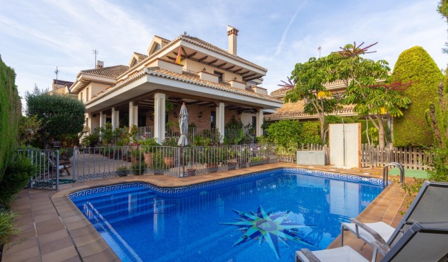 Villa - Begagnad - Torrevieja - La Veleta