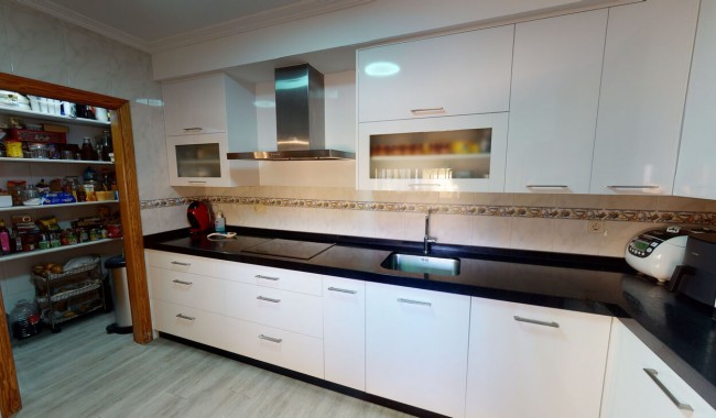 Resale - Villa - San Javier