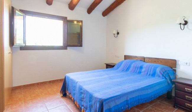 Resale - Villa - Ibi
