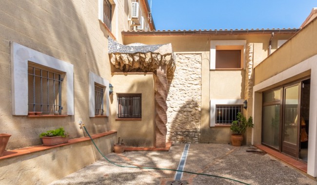 Resale - Villa - Ibi