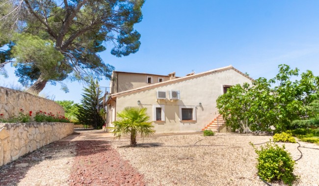 Resale - Villa - Ibi