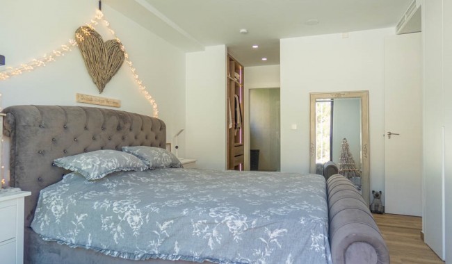 Resale - Villa - Font del Llop