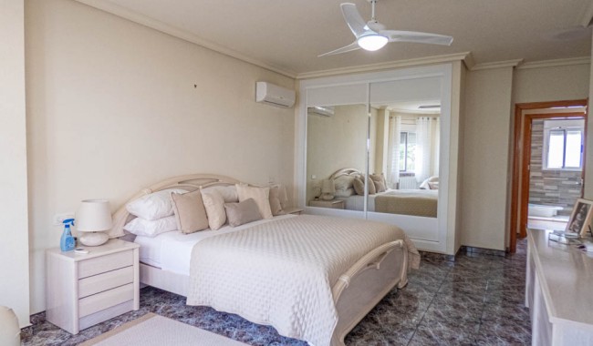 Resale - Villa - Orihuela - Benferri