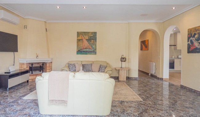 Resale - Villa - Orihuela - Benferri