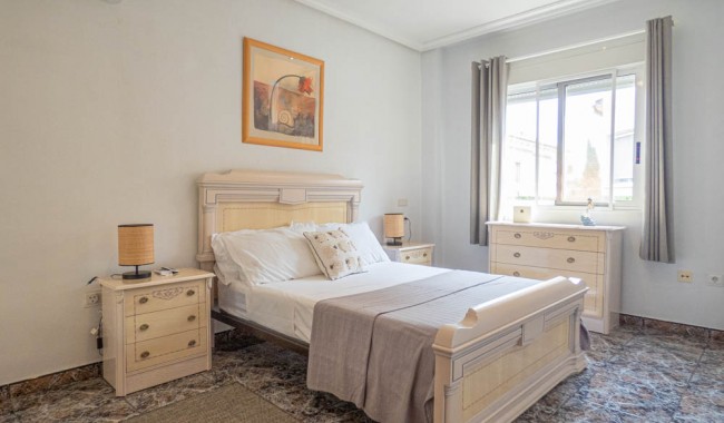 Resale - Villa - Orihuela - Benferri