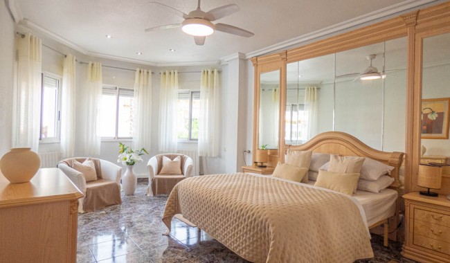 Resale - Villa - Orihuela - Benferri