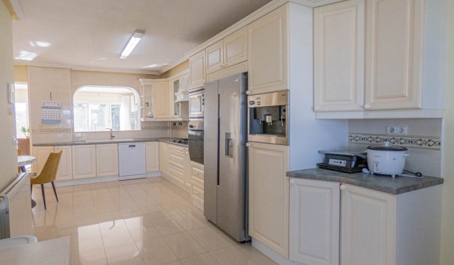 Sprzedaż - Willa - San Miguel de Salinas