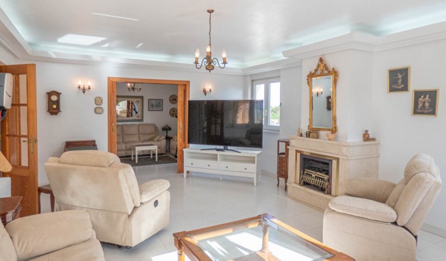 Sprzedaż - Willa - San Miguel de Salinas