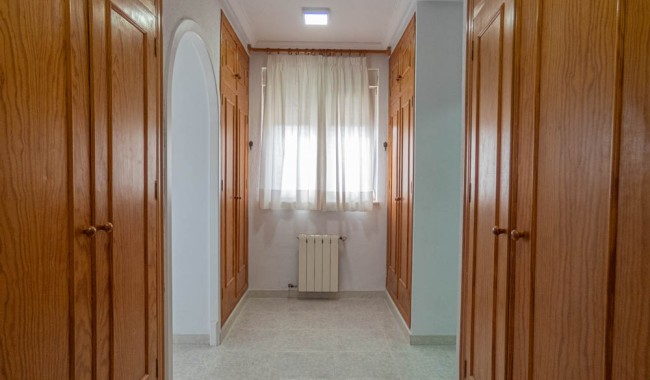 Sprzedaż - Willa - San Miguel de Salinas