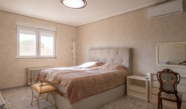 Sprzedaż - Willa - San Miguel de Salinas