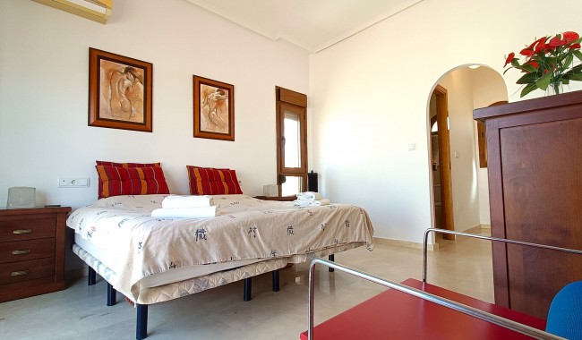 Brukt - Villa - Algorfa