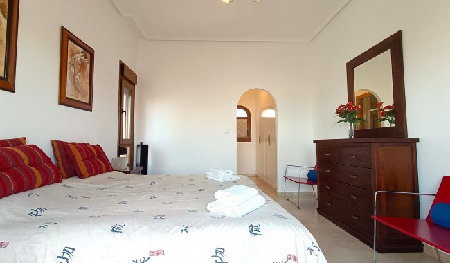 Brukt - Villa - Algorfa