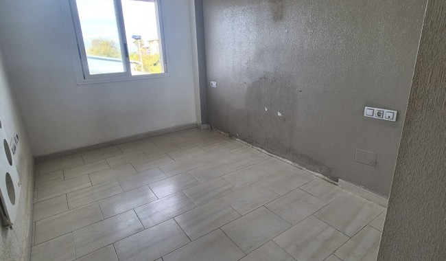 Segunda mano - Apartamento - Torrevieja - Aguas Nuevas