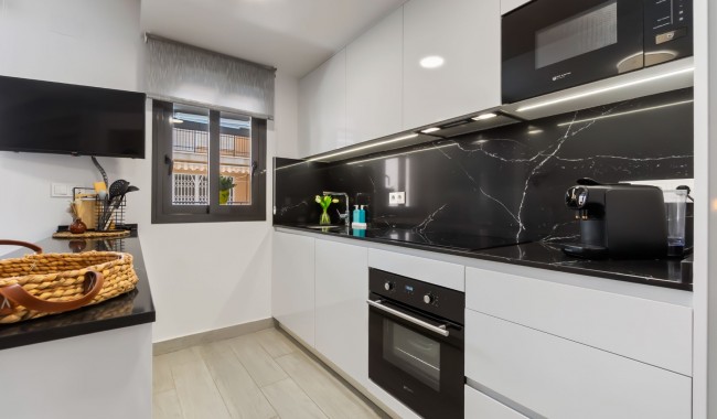 Begagnad - Lägenhet - Torrevieja - Playa del cura