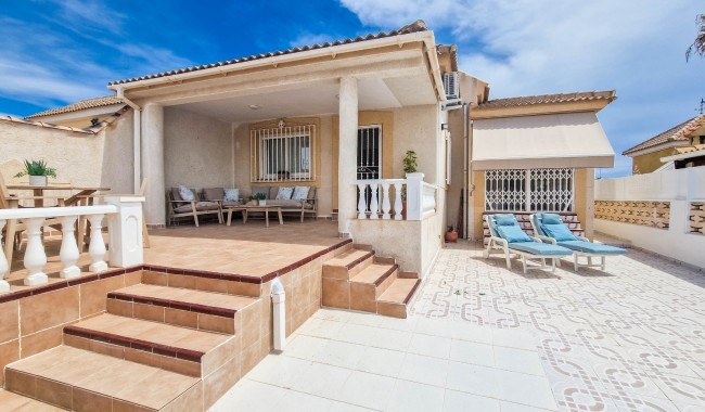 Radhus - Begagnad - Torrevieja - Los Frutales