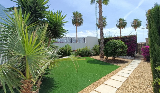 Begagnad - Villa - Algorfa - La Finca golf