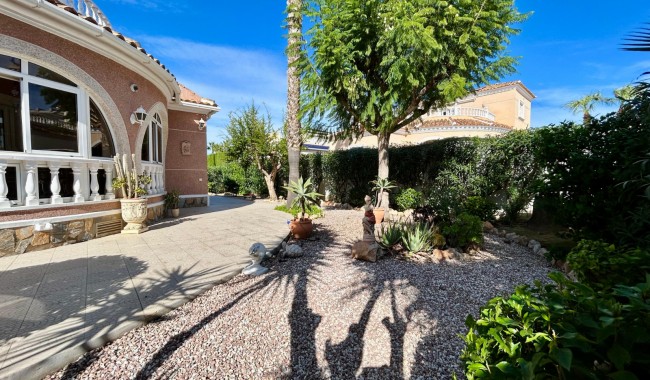 Begagnad - Villa - Torrevieja - El Chaparral