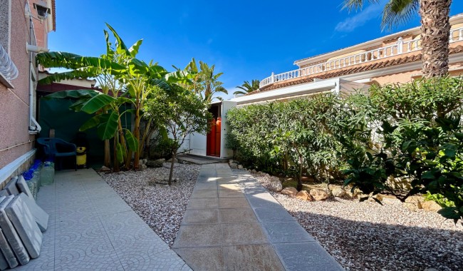 Begagnad - Villa - Torrevieja - El Chaparral