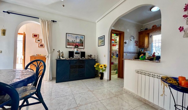 Begagnad - Villa - Torrevieja - El Chaparral