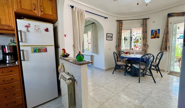 Begagnad - Villa - Torrevieja - El Chaparral