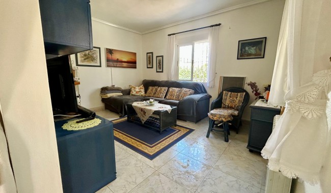 Begagnad - Villa - Torrevieja - El Chaparral