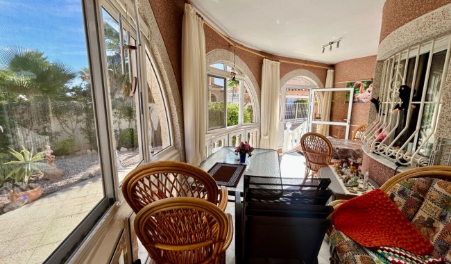 Begagnad - Villa - Torrevieja - El Chaparral