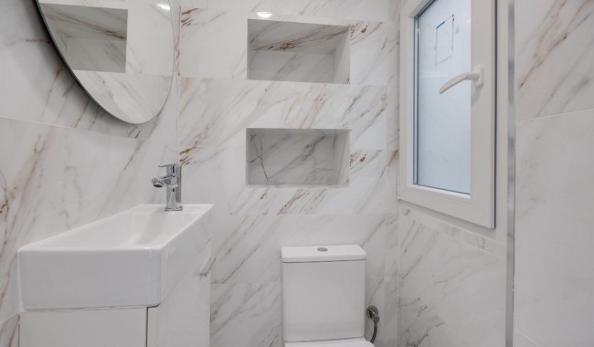 Begagnad - Lägenhet - Torrevieja - Playa de los Naufragos