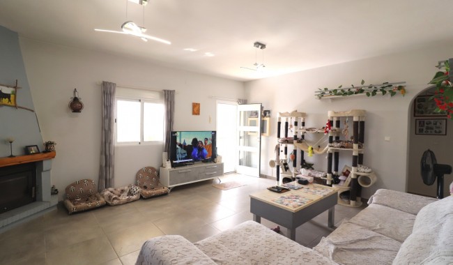 Begagnad - Finca - Orihuela - La Campaneta