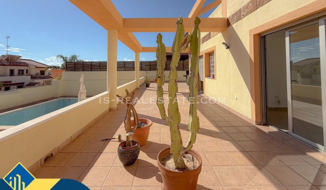 Resale - Villa - Torrevieja - Aguas Nuevas