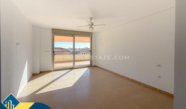 Resale - Villa - Torrevieja - Aguas Nuevas