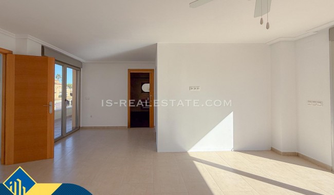 Resale - Villa - Torrevieja - Aguas Nuevas
