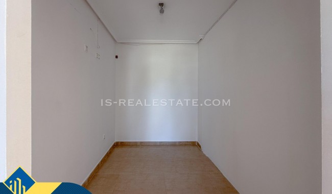 Resale - Villa - Torrevieja - Aguas Nuevas