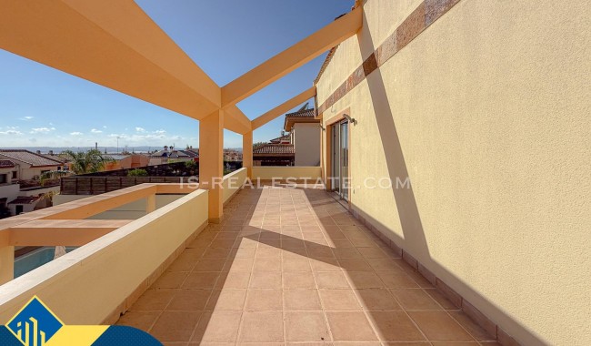 Resale - Villa - Torrevieja - Aguas Nuevas