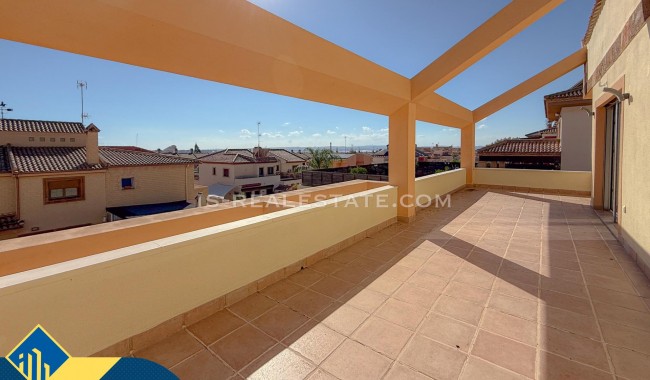 Resale - Villa - Torrevieja - Aguas Nuevas