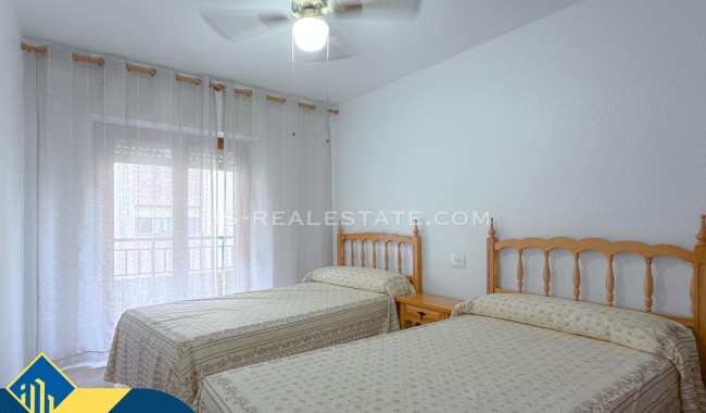 Sprzedaż - Apartament - Torrevieja - Playa de los locos