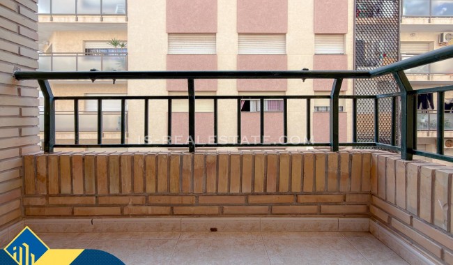 Sprzedaż - Apartament - Torrevieja - Playa de los locos
