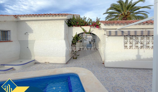 Segunda mano - Villa - Torrevieja - Los Angeles