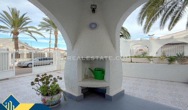 Segunda mano - Villa - Torrevieja - Los Angeles