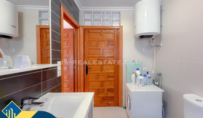 Segunda mano - Villa - Torrevieja - Los Angeles