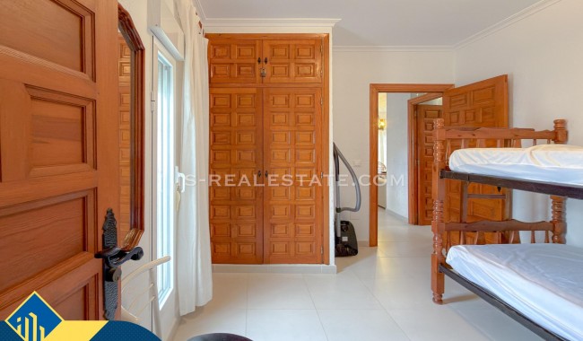 Segunda mano - Villa - Torrevieja - Los Angeles