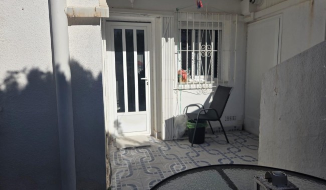 Brukt - Rekkehus - San Miguel de Salinas - Las filipinas