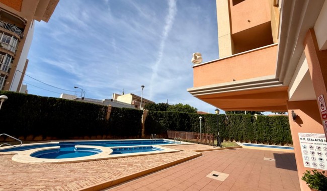 Begagnad - Lägenhet - Torrevieja - Aldea del mar